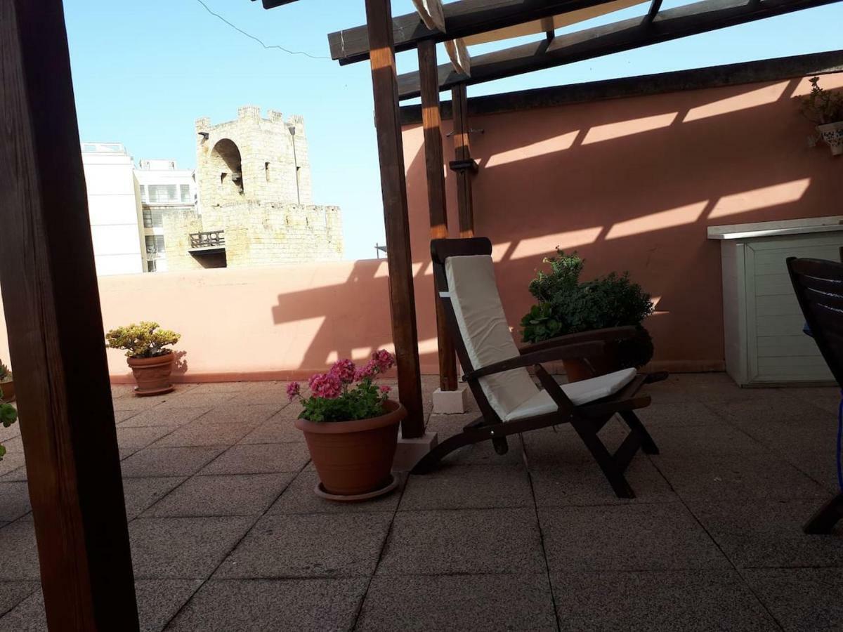 奥里斯塔诺Attico In Centro Con Vista Della Torre - Cozy Penthouse Facing To The Tower公寓 外观 照片